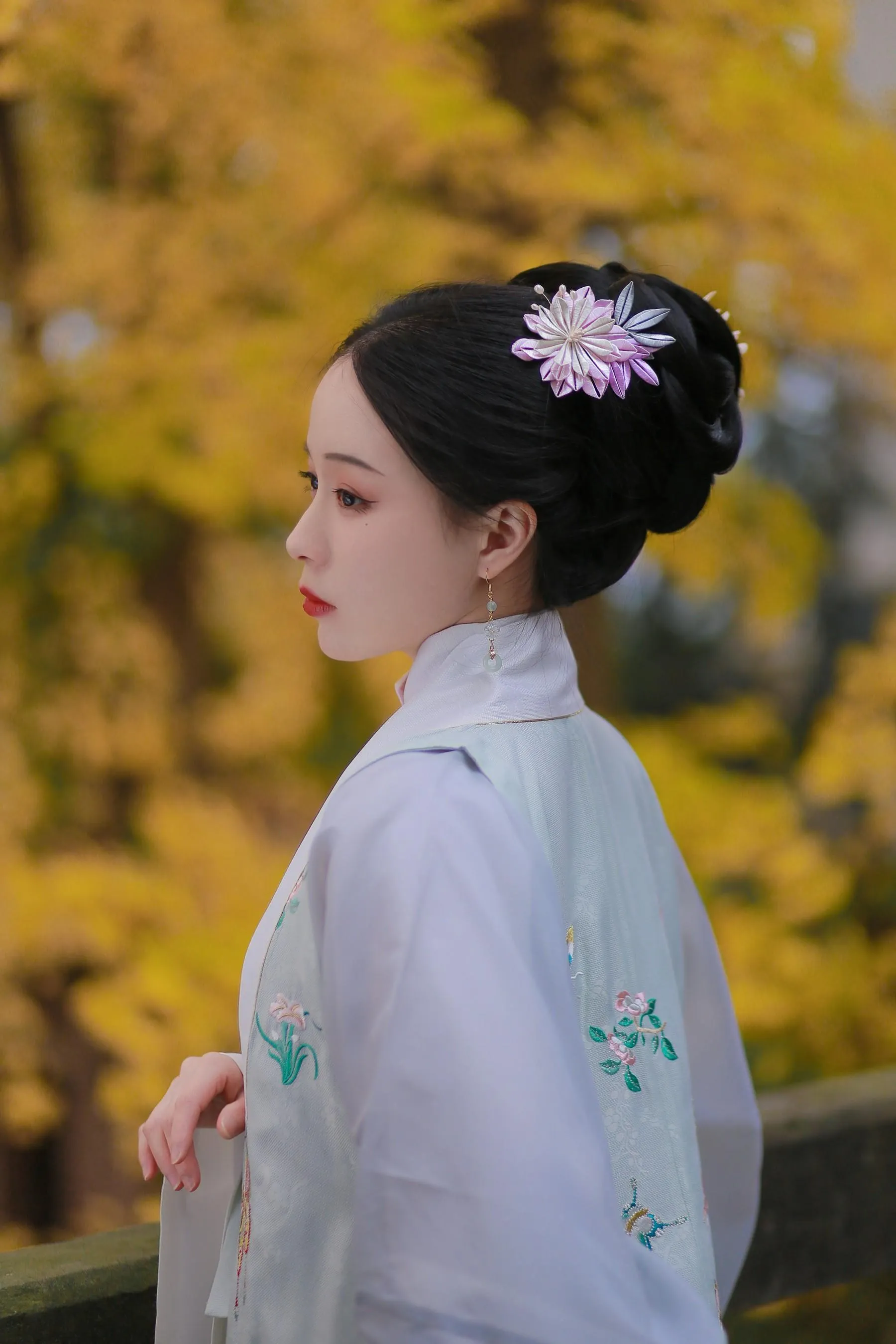 [YITUYU艺图语]2022.02.17 银杏歌 花泽阮阮 [35P]插图2